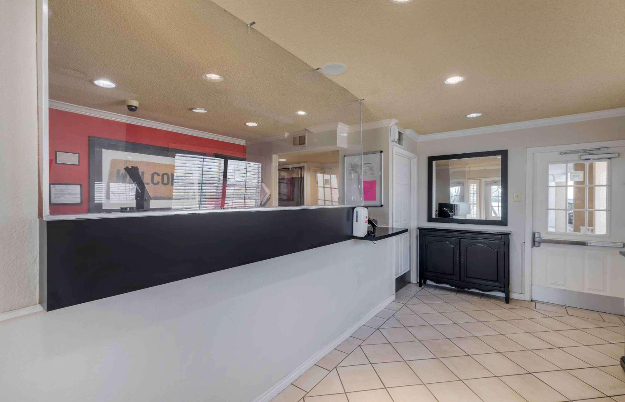 Extended Stay America Suites - Арлингтън Екстериор снимка