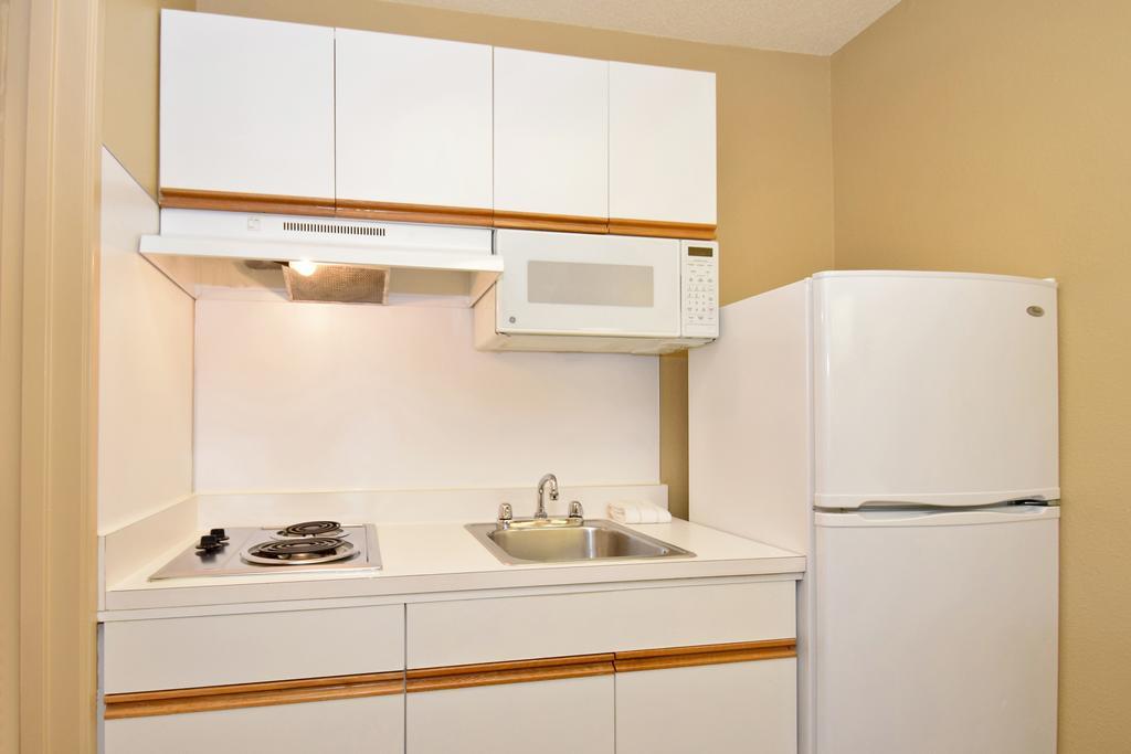 Extended Stay America Suites - Арлингтън Екстериор снимка